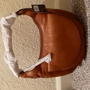 NWT FRYE MADDIE CROSSBODY SADDLE BAG, HOBO STYLE ,RUST/TAN